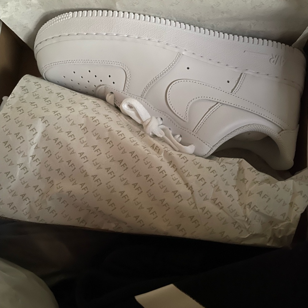White AF1 Men's Sneakers